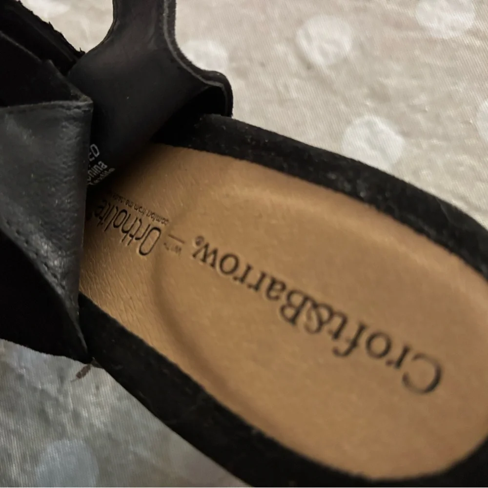 Croft & Barrow Black Strappy Heels - Picture 5 of 10